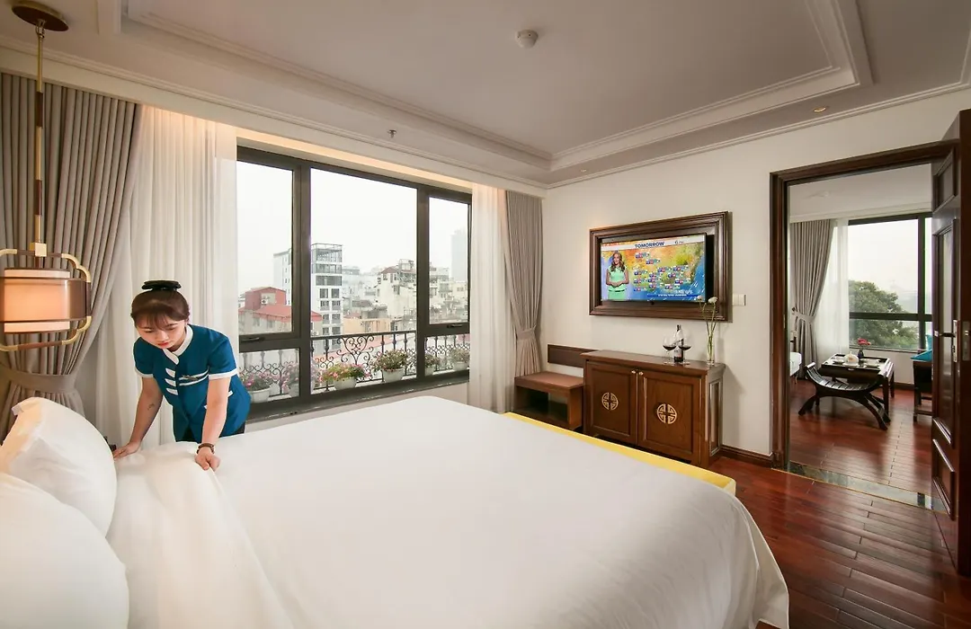 Lucien Hanoi Lakeside Hotel & Rooftop-1