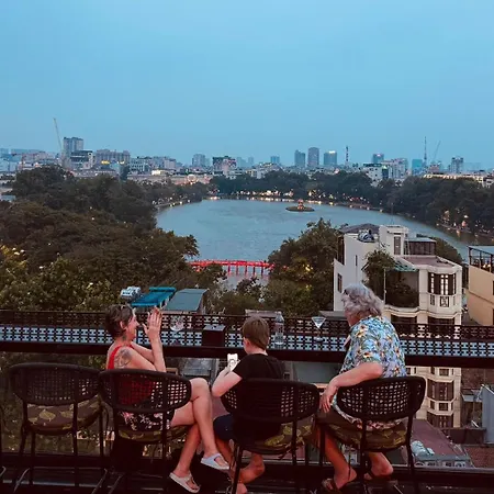 Lucien Hanoi Lakeside Hotel & Rooftop-3